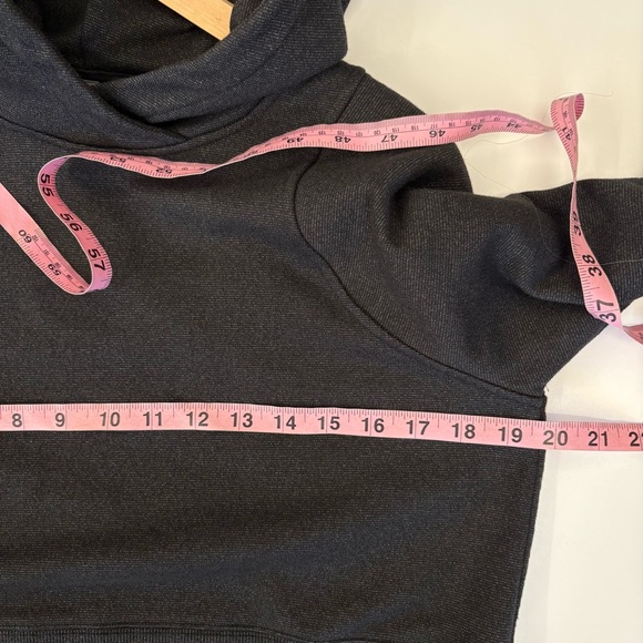 Lululemon || Loungeful Cropped Hoodie Sweatshirt Spark Black Gray 4 - Picture 5 of 7